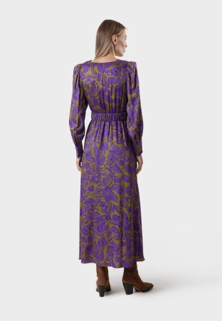 Długa sukienka z wiskozy z kopertowym dekoltem