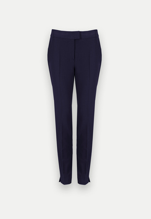 Granatowe cygaretki w kant