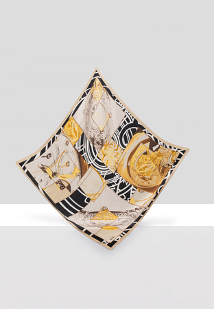 Jedwabna apaszka w oryginalny wzór