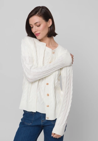 Ecru kardigan w warkoczowy splot