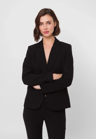 Klasyczny żakiet zapinany na jeden guzik