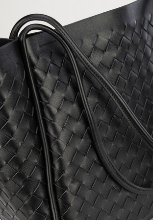 Czarna pleciona shopperka