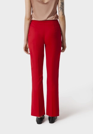 Proste spodnie w czerwonym kolorze