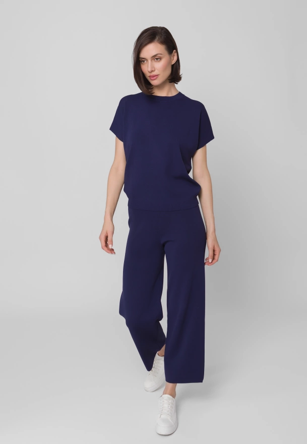 Granatowa dzianinowa bluzka z wiskozą