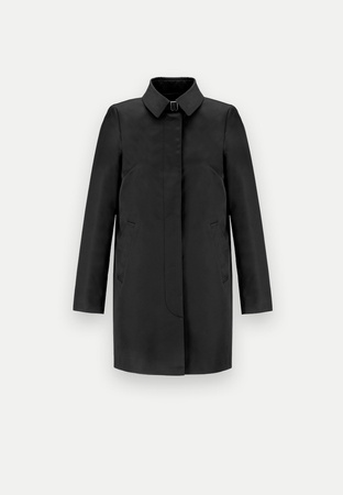 Prosta czarna kurtka