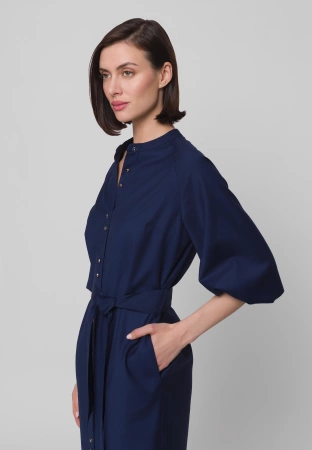 Długa sukienka zapinana na guziki