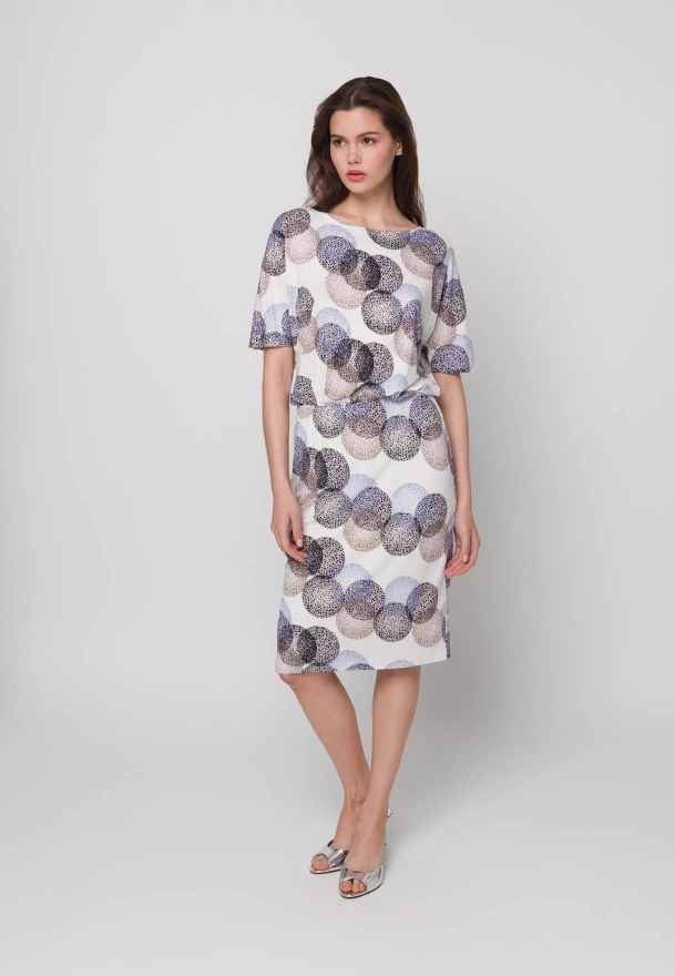 Wiskozowa sukienka w beżowo-czarne koła