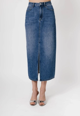Długa jeansowa spódnica