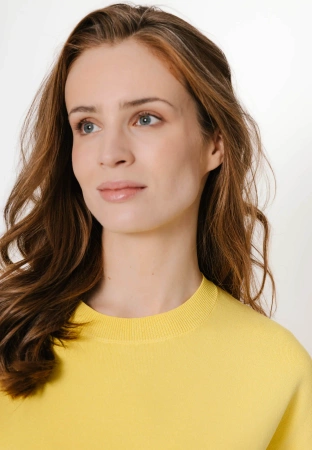 Żółta dzianinowa bluzka z wiskozą