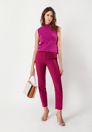 Amarantowy półgolf z dzianiny