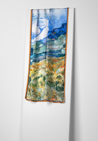 Jedwabny szal z motywem krajobrazu
