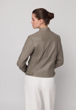 Skórzana kurtka na suwak