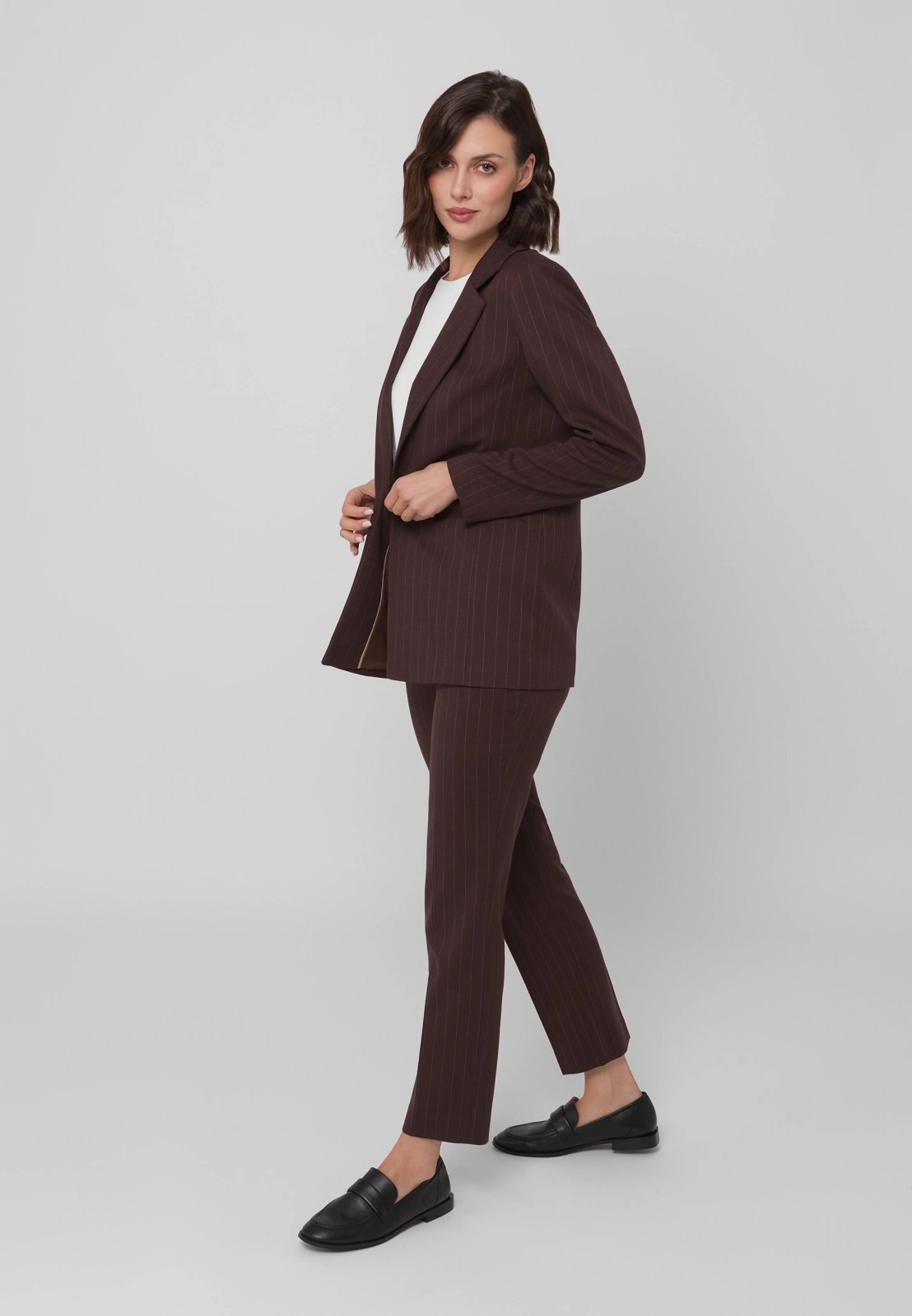 Brązowe cygaretki w prążek