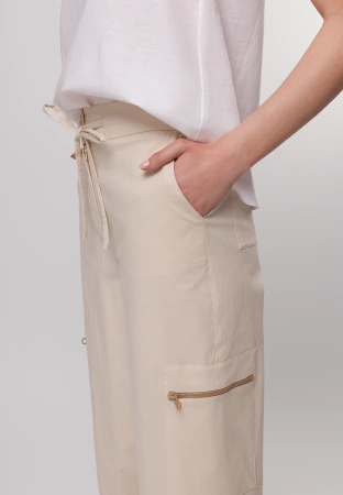 Bawełniane spodnie z kieszeniami