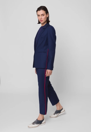 Żakiet z ozdobną wypustką