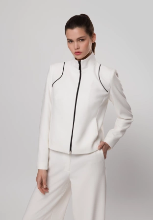 Dopasowana kurtka zapinana na suwak