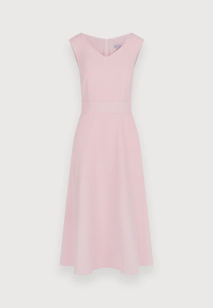 Rozkloszowana sukienka w kolorze jasnego różu
