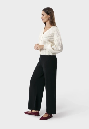 Dzianinowe spodnie z szeroką nogawką