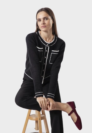 Czarny kardigan z dzianiny boucle