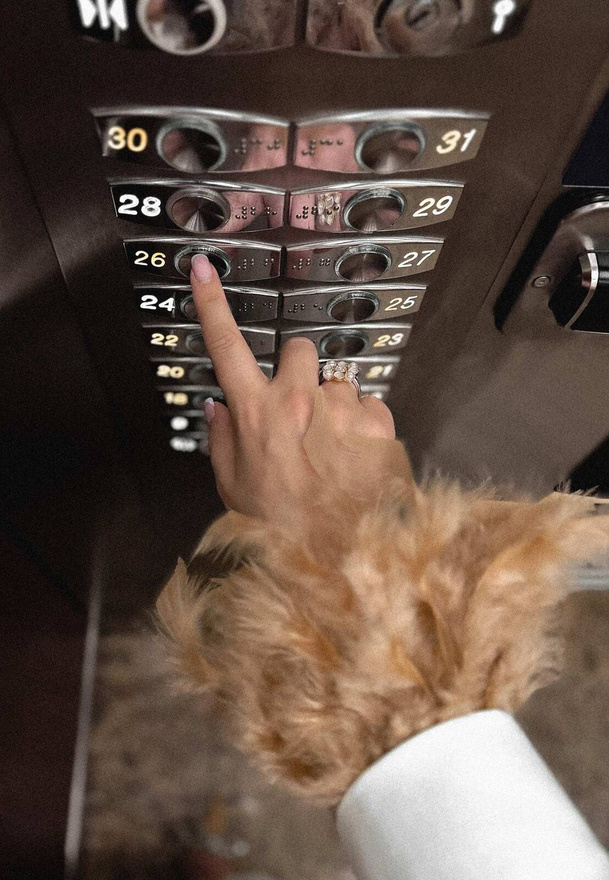 Beżowa bransoletka z naturalnych piór