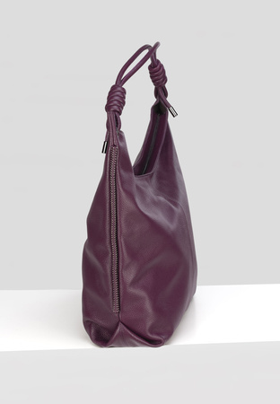 Duża fioletowa torebka z ozdobnym paskiem