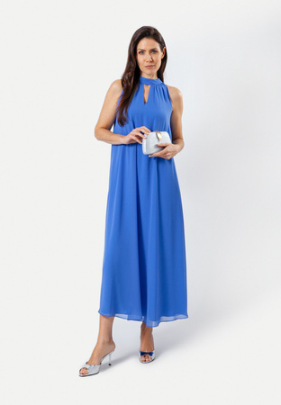 Długa wizytowa suknia z odkrytymi ramionami