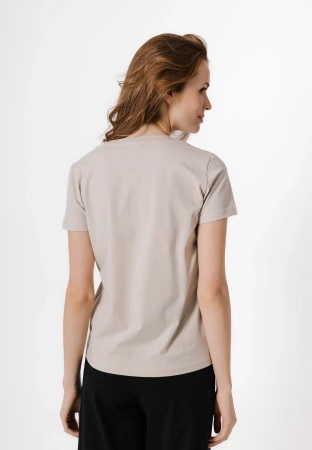 Beżowa bluzka z aplikacją z gipiury