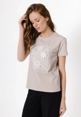 Beżowa bluzka z aplikacją z gipiury