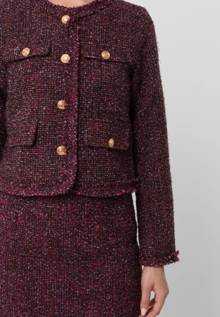 Krótki żakiet w stylu chanel