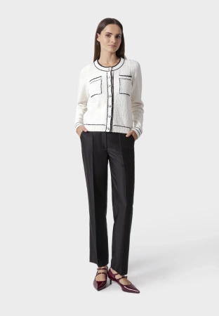 Ecru kardigan z dzianiny boucle