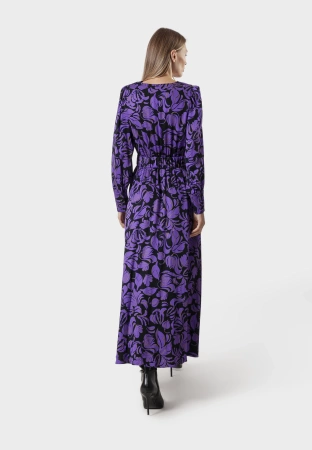 Wiskozowa sukienka z kopertowym dekoltem