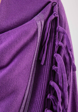 Fioletowy sweter bez zapięcia z zakładanym przodem