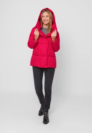 Czerwona pikowana kurtka z kapturem
