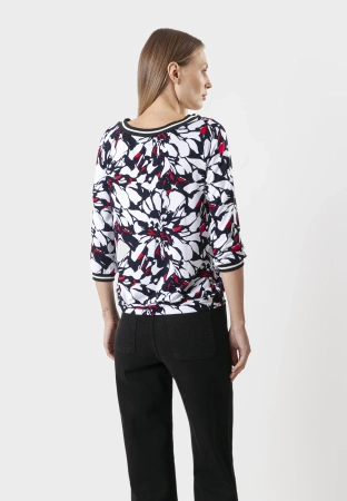 Wiskozowa bluzka w kwiaty z czerwienią