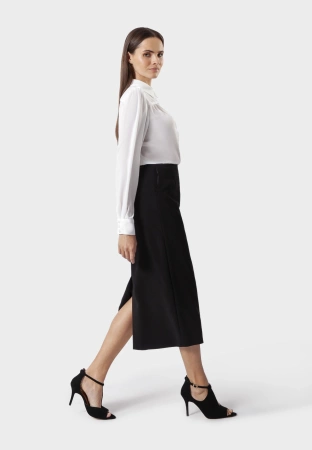 Ołówkowa spódnica midi