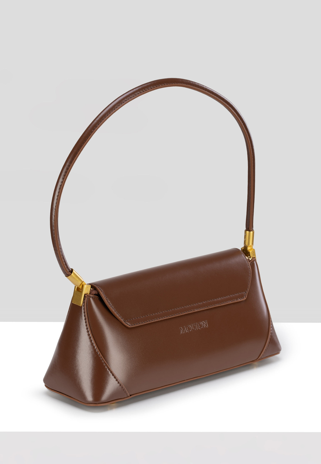 Brązowa torebka do ręki