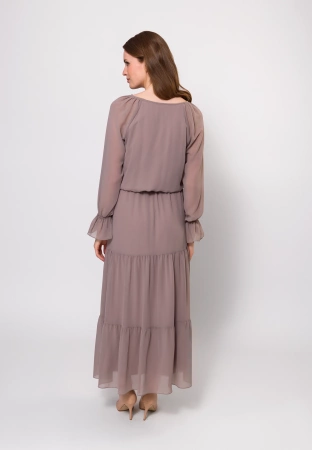 Zwiewna sukienka maxi wiązana w pasie