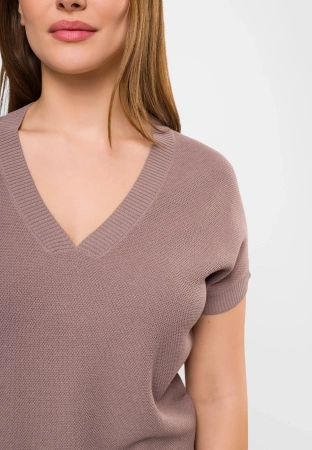 Beżowa dzianinowa bluzka w serek