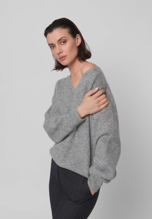 Oversizowy sweter z moherem i wełną