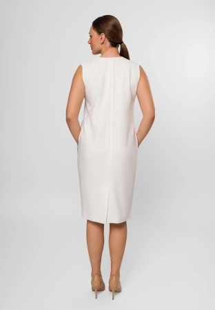 Prosta sukienka bez rękawów