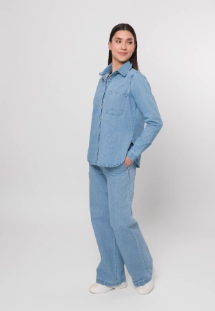 Jeansowa koszula zapinana na guziki