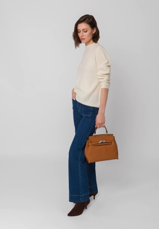 Ecru wełniany sweter z błyszczącymi drobinkami