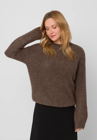 Brązowy sweter z alpaką