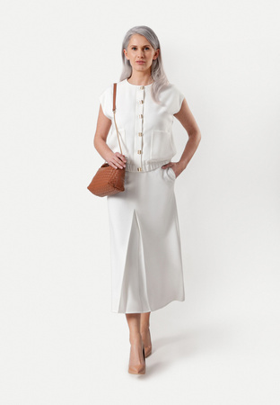 Kamizelka ecru ze złotymi guzikami