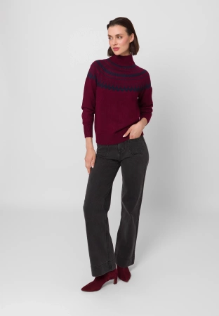 Bordowy sweter w norweski wzór