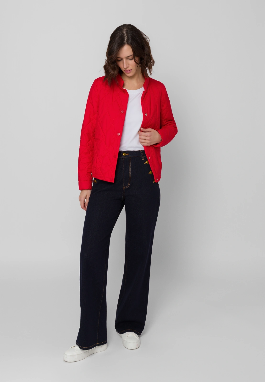 Czerwona pikowana kurtka
