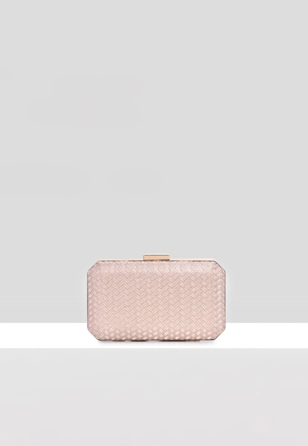 Wizytowa torebka w kolorze złotym