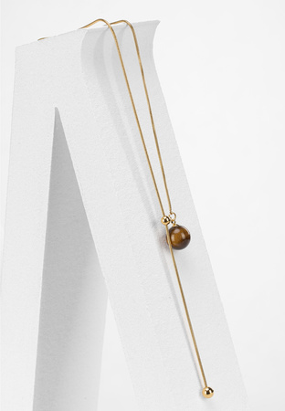 Naszyjnik z brązowym koralem