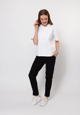 Biały t-shirt oversize