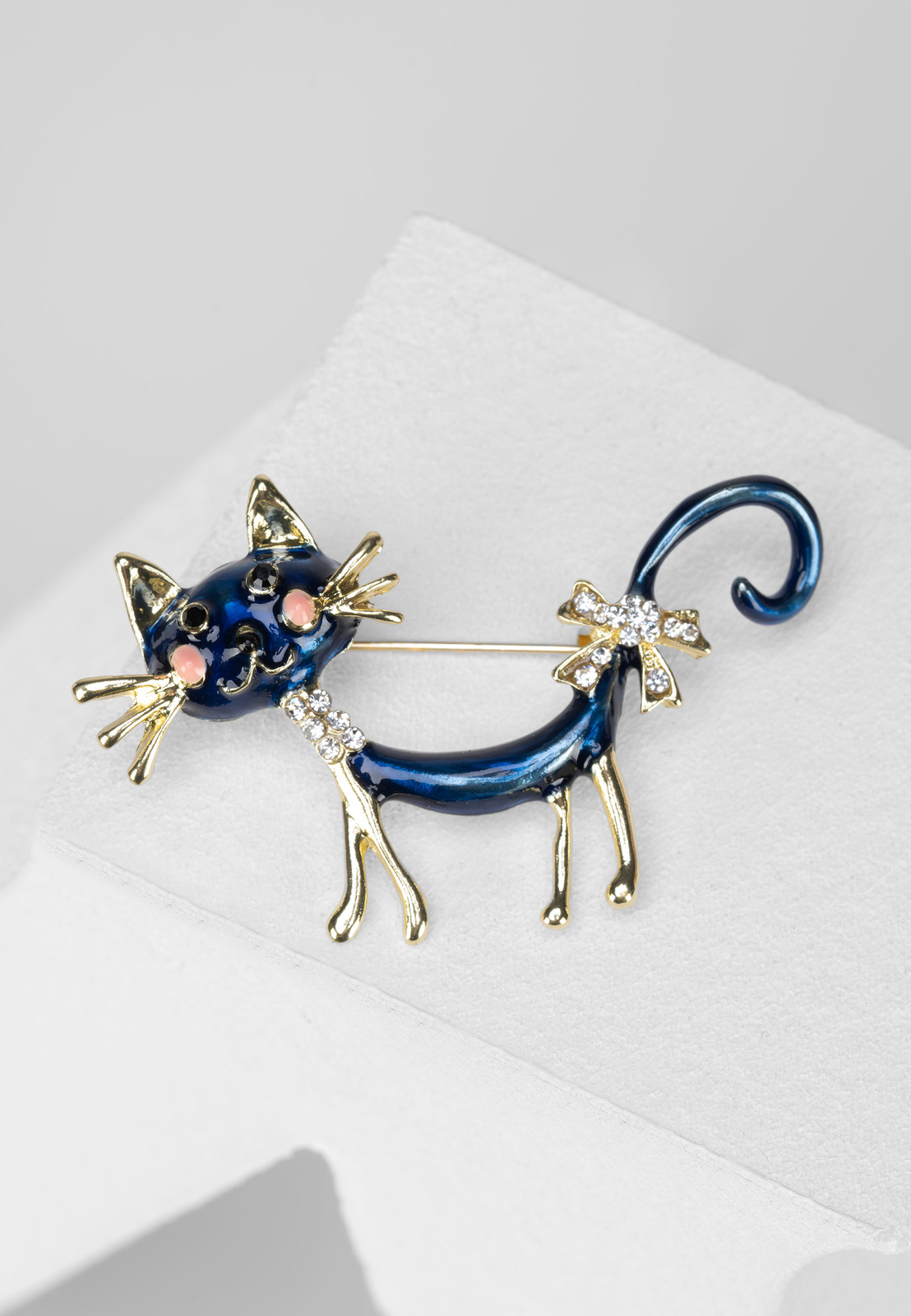 Broszka w kształcie kota